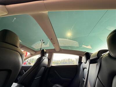 2018 Tesla Model 3 Long Range - Photo 14 - Gladstone, OR 97027