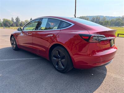 2018 Tesla Model 3 Long Range - Photo 3 - Gladstone, OR 97027
