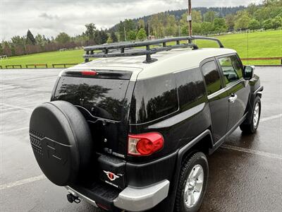 2007 Toyota FJ Cruiser 6 Speed Manual Transmission !  4X4 ! Clean title - Photo 36 - Gladstone, OR 97027