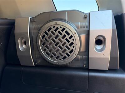 2007 Toyota FJ Cruiser 6 Speed Manual Transmission !  4X4 ! Clean title - Photo 10 - Gladstone, OR 97027
