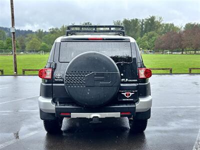 2007 Toyota FJ Cruiser 6 Speed Manual Transmission !  4X4 ! Clean title - Photo 3 - Gladstone, OR 97027