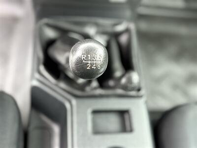 2007 Toyota FJ Cruiser 6 Speed Manual Transmission !  4X4 ! Clean title - Photo 22 - Gladstone, OR 97027