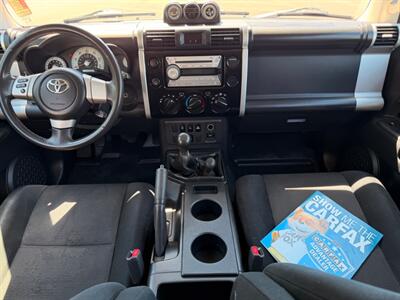 2007 Toyota FJ Cruiser 6 Speed Manual Transmission !  4X4 ! Clean title - Photo 16 - Gladstone, OR 97027