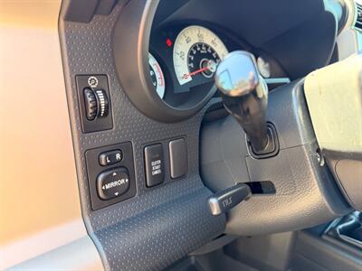 2007 Toyota FJ Cruiser 6 Speed Manual Transmission !  4X4 ! Clean title - Photo 40 - Gladstone, OR 97027