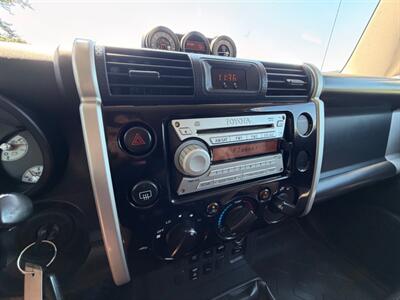 2007 Toyota FJ Cruiser 6 Speed Manual Transmission !  4X4 ! Clean title - Photo 65 - Gladstone, OR 97027