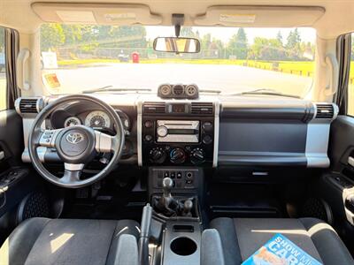 2007 Toyota FJ Cruiser 6 Speed Manual Transmission !  4X4 ! Clean title - Photo 15 - Gladstone, OR 97027