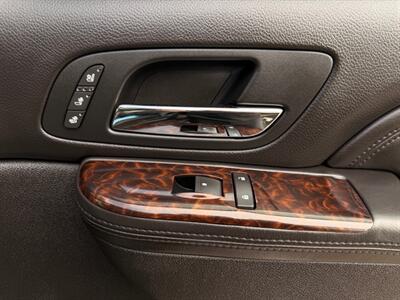 2011 GMC Yukon Denali - Photo 42 - Gladstone, OR 97027