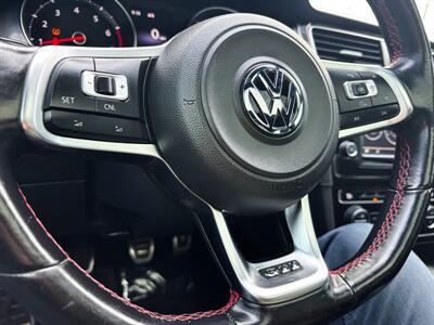 2016 Volkswagen Golf Autobahn  6 Speed Manual Transmission - Photo 38 - Gladstone, OR 97027