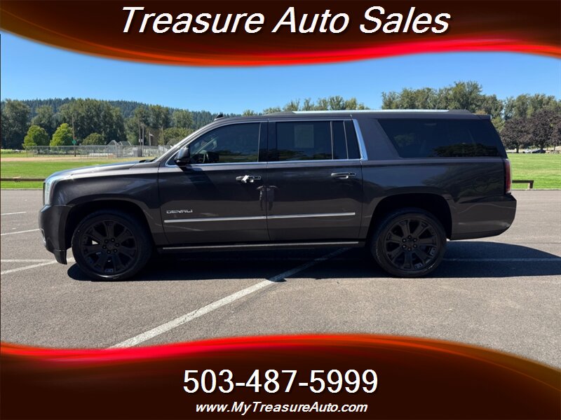 2016 GMC Yukon XL Denali SUV , Fully Loaded !  3rd rwo seats !