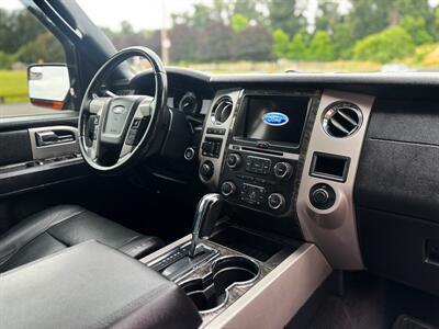 2017 Ford Expedition Limited  EL - Photo 20 - Gladstone, OR 97027