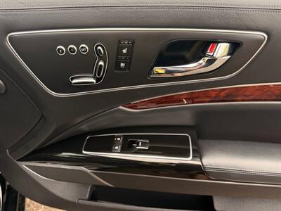 2015 Kia K900 Luxury , Fully Loaded !   - Photo 52 - Gladstone, OR 97027