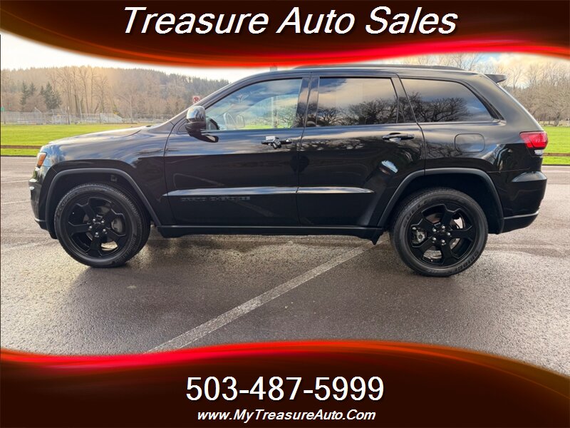 2018 Jeep Grand Cherokee Upland SUV , 4X4  Clean title !