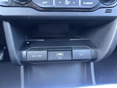 2020 Kia Niro EV EX Premium - Photo 45 - Gladstone, OR 97027
