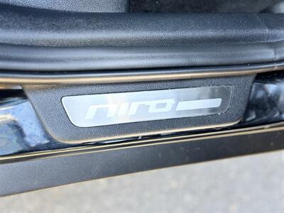 2020 Kia Niro EV EX Premium - Photo 29 - Gladstone, OR 97027