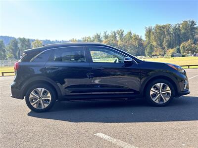 2020 Kia Niro EV EX Premium - Photo 8 - Gladstone, OR 97027