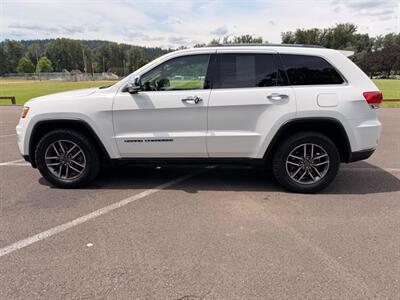 2019 Jeep Grand Cherokee Limited - Photo 2 - Gladstone, OR 97027