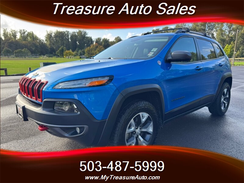 2018 Jeep Cherokee Trailhawk SUV  4X4 , Low Miles ! - Photo 1 - Gladstone, OR 97027