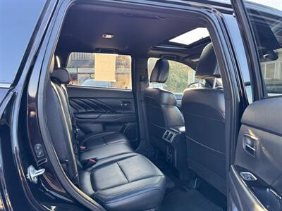 2019 Mitsubishi Outlander PHEV GT   - Photo 12 - Gladstone, OR 97027