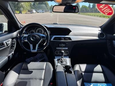 2014 Mercedes-Benz C 300 Luxury 4MATIC  Fully Loaded ! - Photo 46 - Gladstone, OR 97027