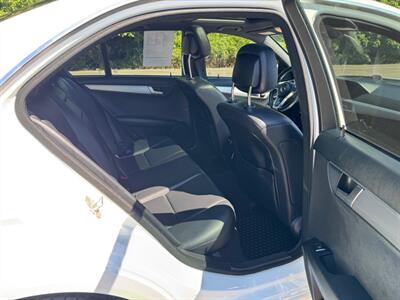 2014 Mercedes-Benz C 300 Luxury 4MATIC  Fully Loaded ! - Photo 12 - Gladstone, OR 97027