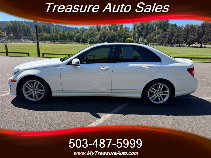 2014 Mercedes-Benz C 300 Luxury 4MATIC  Fully Loaded !