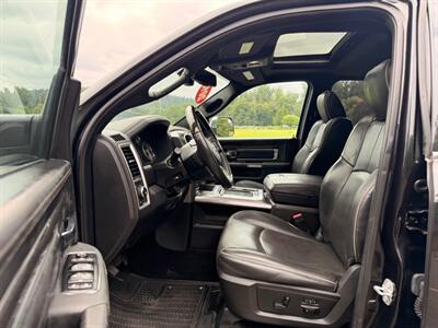 2016 RAM 1500 Laramie Limited Pickup Truck ! 4X4 , Fully Loaded ! - Photo 9 - Gladstone, OR 97027