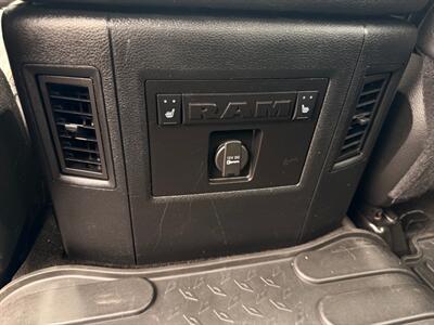 2016 RAM 1500 Laramie Limited Pickup Truck ! 4X4 , Fully Loaded ! - Photo 37 - Gladstone, OR 97027