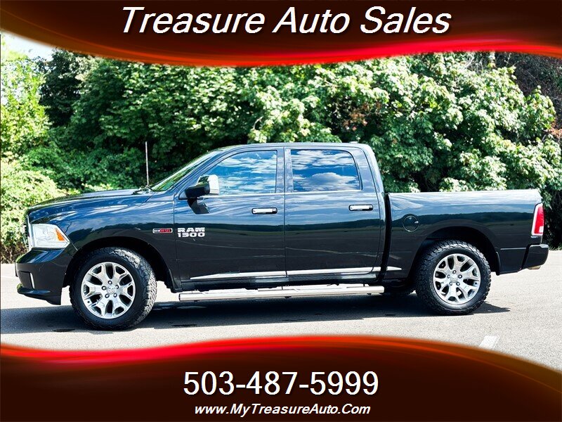2016 RAM 1500 Laramie Limited Pickup Truck !  4X4 , Fully Loaded !