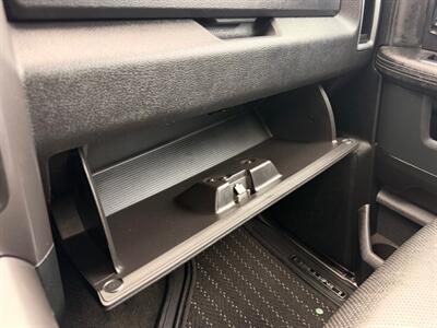 2016 RAM 1500 Laramie Limited Pickup Truck ! 4X4 , Fully Loaded ! - Photo 58 - Gladstone, OR 97027