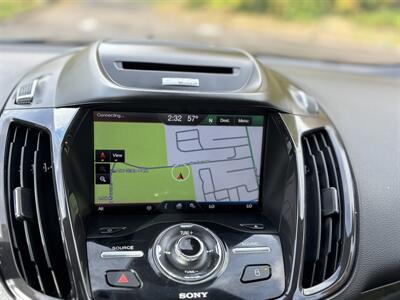 2014 Ford Escape Titanium  Ecoboost Engine , AWD , Loaded SUV ! - Photo 34 - Gladstone, OR 97027