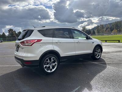 2014 Ford Escape Titanium  Ecoboost Engine , AWD , Loaded SUV ! - Photo 8 - Gladstone, OR 97027
