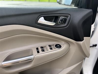 2014 Ford Escape Titanium  Ecoboost Engine , AWD , Loaded SUV ! - Photo 15 - Gladstone, OR 97027