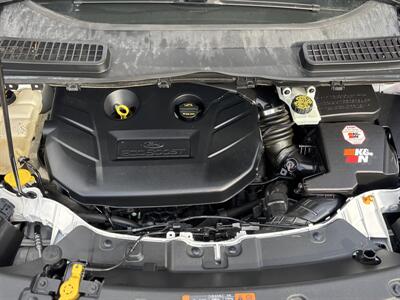 2014 Ford Escape Titanium  Ecoboost Engine , AWD , Loaded SUV ! - Photo 37 - Gladstone, OR 97027