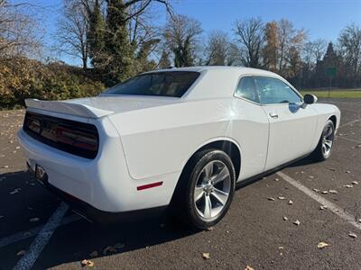 2019 Dodge Challenger SXT , Well Kept , Low Miles !   - Photo 5 - Gladstone, OR 97027