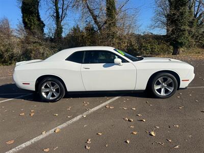 2019 Dodge Challenger SXT , Well Kept , Low Miles !   - Photo 6 - Gladstone, OR 97027