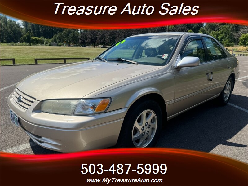 1999 Toyota Camry LE , Very reliable ! New Tires !   - Photo 1 - Gladstone, OR 97027