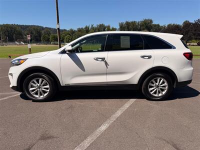 2019 Kia Sorento LX V6 - Photo 2 - Gladstone, OR 97027