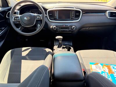 2019 Kia Sorento LX V6 - Photo 17 - Gladstone, OR 97027