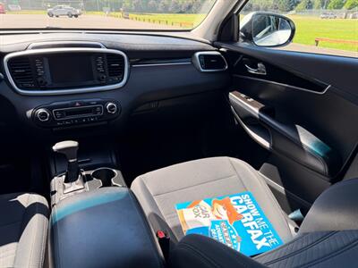 2019 Kia Sorento LX V6 - Photo 19 - Gladstone, OR 97027