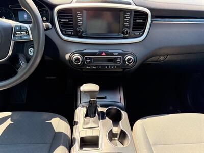 2019 Kia Sorento LX V6 - Photo 54 - Gladstone, OR 97027