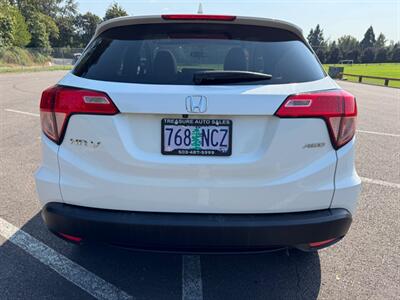 2017 Honda HR-V EX   - Photo 4 - Gladstone, OR 97027