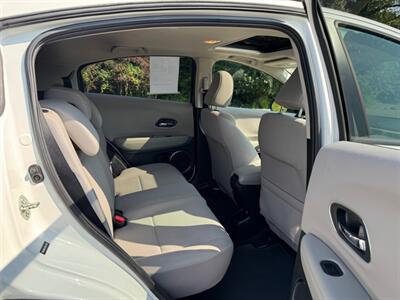 2017 Honda HR-V EX   - Photo 13 - Gladstone, OR 97027