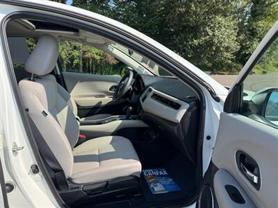 2017 Honda HR-V EX   - Photo 12 - Gladstone, OR 97027