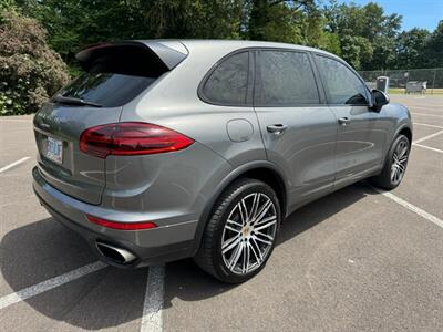 2016 Porsche Cayenne SUV , AWD , Fully loaded !  Great service records ! - Photo 5 - Gladstone, OR 97027