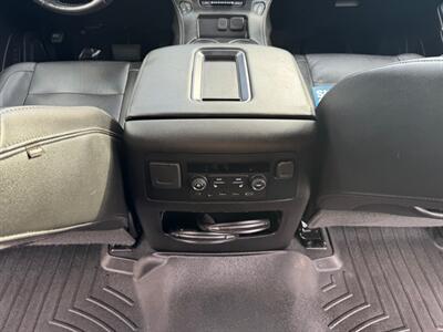 2019 Chevrolet Tahoe LT   - Photo 45 - Gladstone, OR 97027
