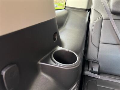 2019 Chevrolet Tahoe LT   - Photo 59 - Gladstone, OR 97027