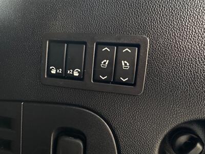 2019 Chevrolet Tahoe LT   - Photo 57 - Gladstone, OR 97027