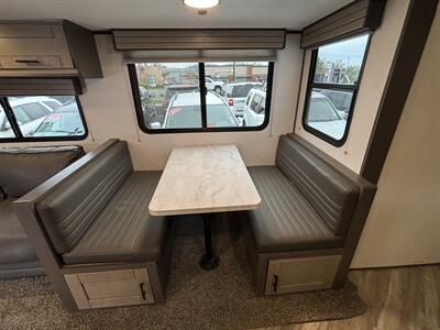 2021 SHADOW CRUISER 277BHS Travel Trailer   - Photo 35 - Gladstone, OR 97027