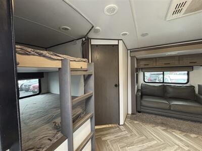 2021 SHADOW CRUISER 277BHS Travel Trailer   - Photo 24 - Gladstone, OR 97027