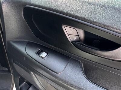 2019 Mercedes-Benz Metris Cargo   - Photo 33 - Gladstone, OR 97027